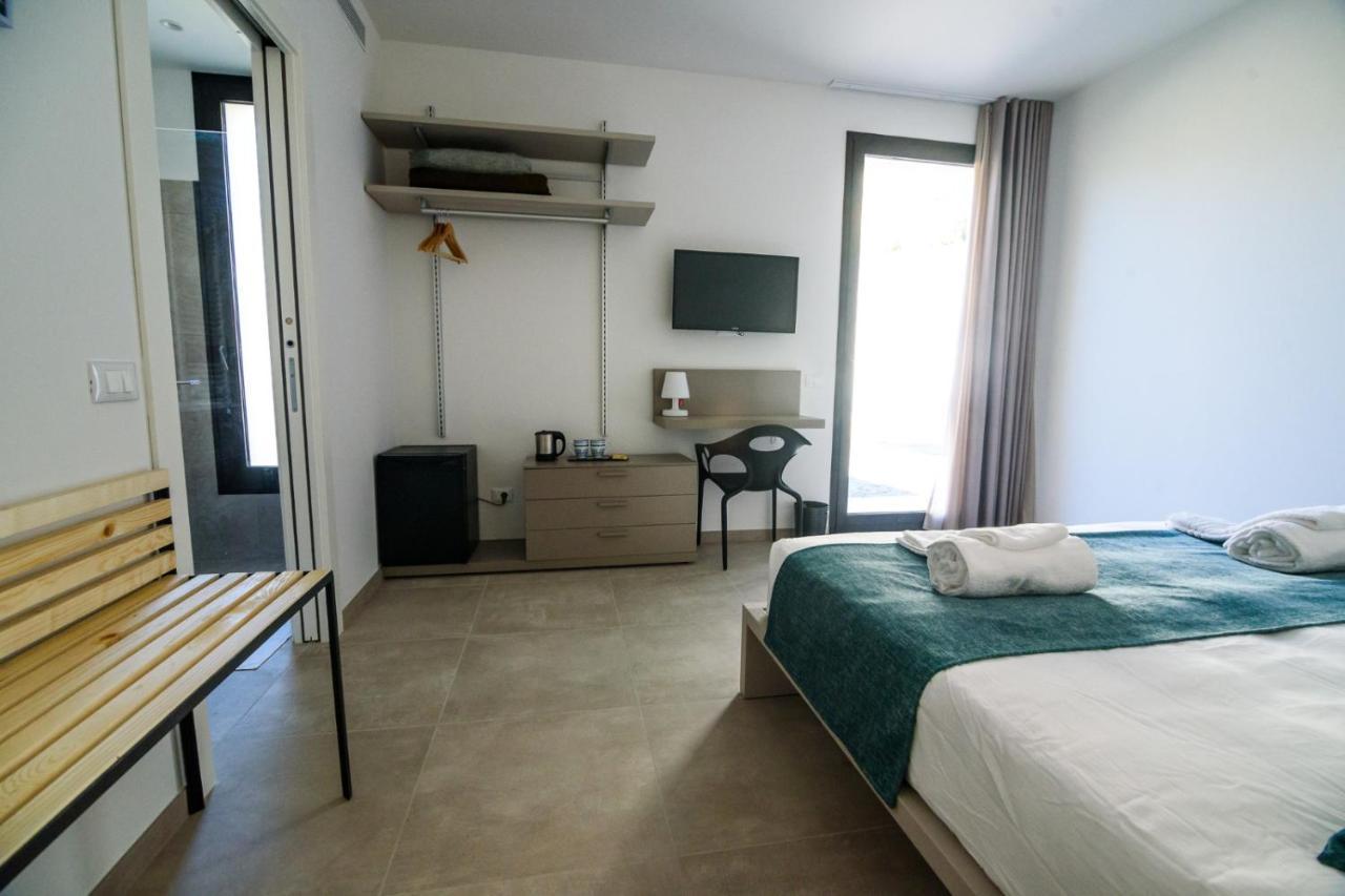 Agave Guest house *